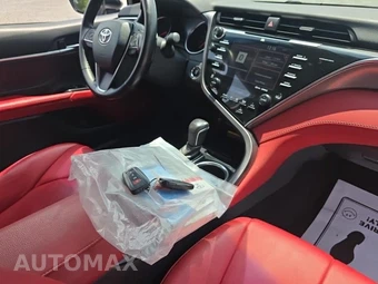 2018 Toyota Camry XSE - miniatura 24