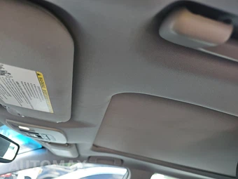 2018 Toyota Camry XSE - miniatura 17