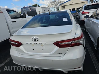 2018 Toyota Camry XSE - miniatura 5