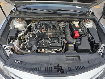 2018 Toyota Camry XSE - miniatura 15