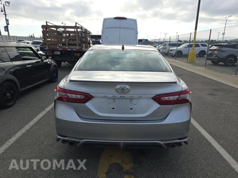 2018 Toyota Camry XSE - miniatura 5