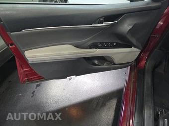 2018 Toyota Camry XSE - miniatura 9