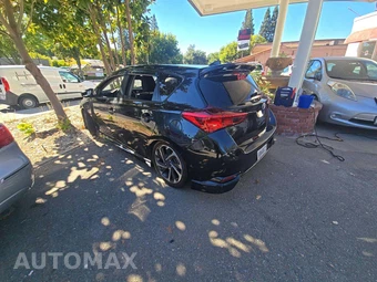 2018 Toyota Corolla iM Hatchback – miniatura 2
