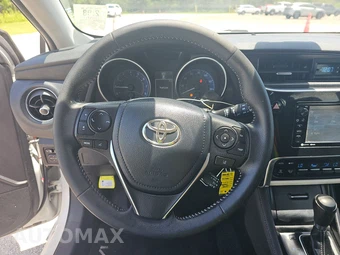 2018 Toyota Corolla iM Hatchback – miniatura 10