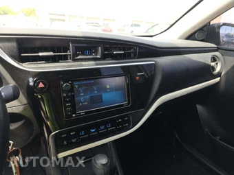 2018 Toyota Corolla iM Hatchback – miniatura 10