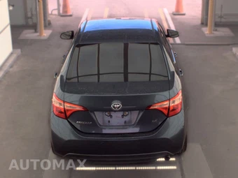 2018 Toyota Corolla LE Sedan – miniatura 5