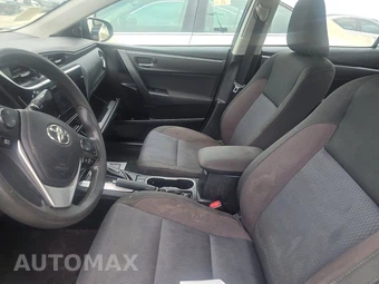 2018 Toyota Corolla LE Sedan - miniatura 7