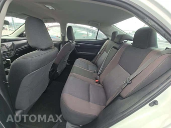 2018 Toyota Corolla LE Sedan – miniatura 13