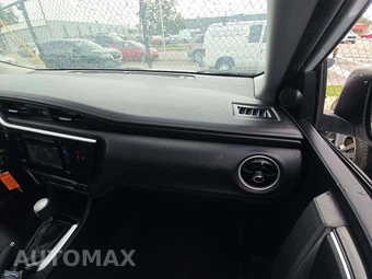 2018 Toyota Corolla LE Sedan – miniatura 19