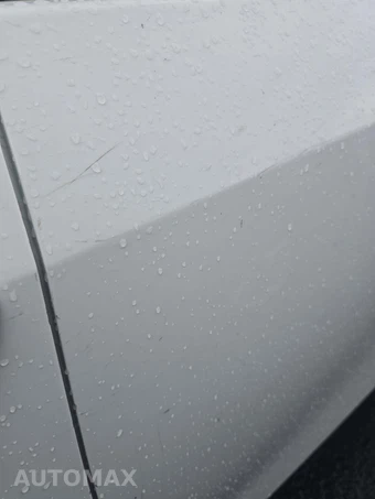 2018 Toyota Corolla LE Sedan – miniatura 24