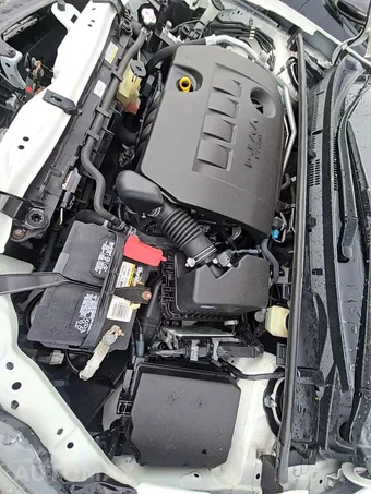 2018 Toyota Corolla LE Sedan – miniatura 26
