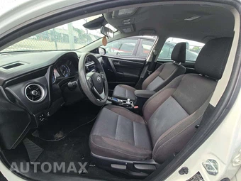 2018 Toyota Corolla LE Sedan – miniatura 6