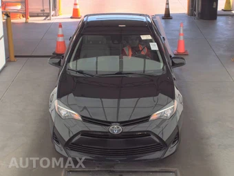 2018 Toyota Corolla LE Sedan – miniatura 2