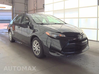 2018 Toyota Corolla LE Sedan – miniatura 3