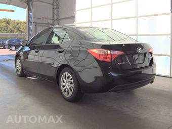 2018 Toyota Corolla LE Sedan – miniatura 6
