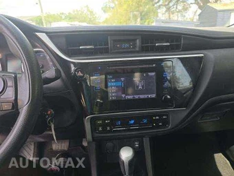 2018 Toyota Corolla LE Sedan - miniatura 11