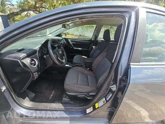 2018 Toyota Corolla LE Sedan - miniatura 7