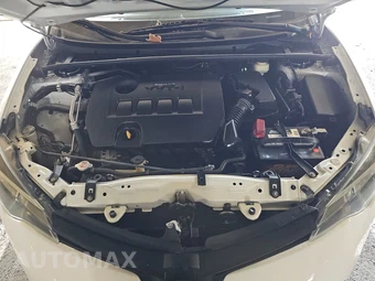 2018 Toyota Corolla LE Sedan - miniatura 16