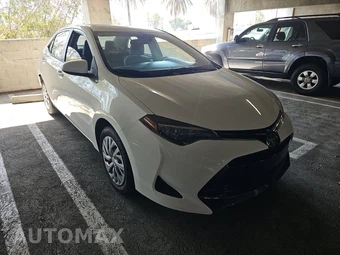 2018 Toyota Corolla LE Sedan - miniatura 3