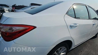 2018 Toyota Corolla LE Sedan - miniatura 31