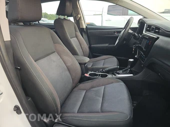 2018 Toyota Corolla LE Sedan - miniatura 8