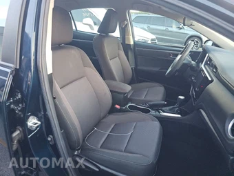 2018 Toyota Corolla LE Sedan - miniatura 8