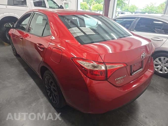 2018 Toyota Corolla LE Sedan - miniatura 2