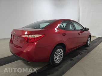 2018 Toyota Corolla LE Sedan - miniatura 4