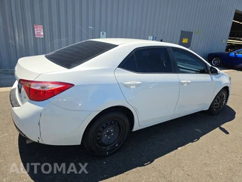 2018 Toyota Corolla LE Sedan - miniatura 4
