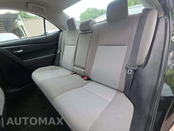 2018 Toyota Corolla SE Sedan - miniatura 13