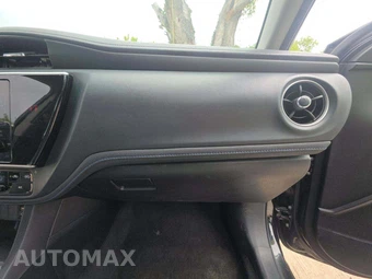 2018 Toyota Corolla SE Sedan - miniatura 19