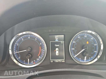 2018 Toyota Corolla SE Sedan – miniatura 6