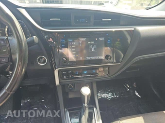 2018 Toyota Corolla SE Sedan – miniatura 7