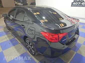 2018 Toyota Corolla SE Sedan - miniatura 2