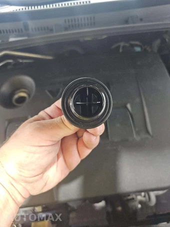 2018 Toyota Corolla SE Sedan - miniatura 28