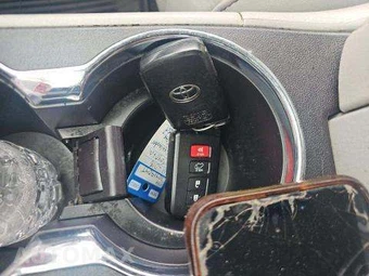 2018 Toyota Highlander Hybrid Limited – miniatura 9