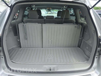 2018 Toyota Highlander LE – miniatura 15
