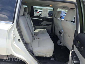 2018 Toyota Highlander LE – miniatura 14