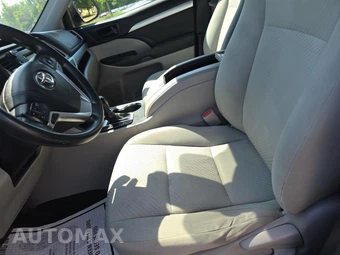 2018 Toyota Highlander LE – miniatura 13