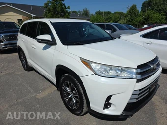 2018 Toyota Highlander LE – miniatura 3