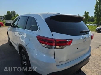 2018 Toyota Highlander LE – miniatura 6