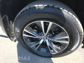 2018 Toyota Highlander LE – miniatura 9