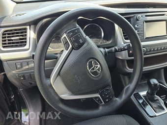 2018 Toyota Highlander LE – miniatura 10