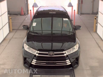 2018 Toyota Highlander LE – miniatura 2