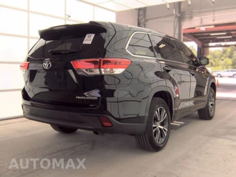2018 Toyota Highlander LE – miniatura 4