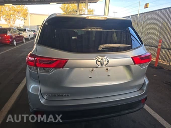 2018 Toyota Highlander LE - miniatura 5
