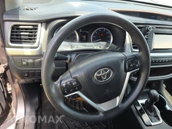 2018 Toyota Highlander LE – miniatura 10