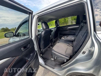 2018 Toyota Highlander LE Plus - miniatura 22