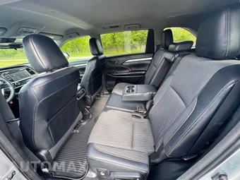 2018 Toyota Highlander LE Plus - miniatura 25