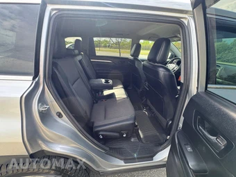 2018 Toyota Highlander LE Plus - miniatura 27